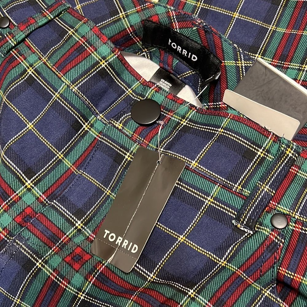 Torrid tartan plaid skinny pants - Picture 3 of 9